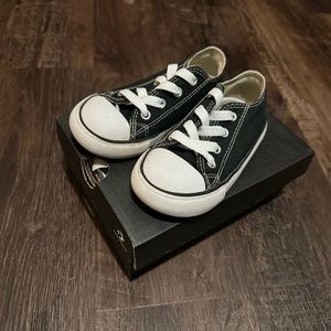 Converse infant zise 7